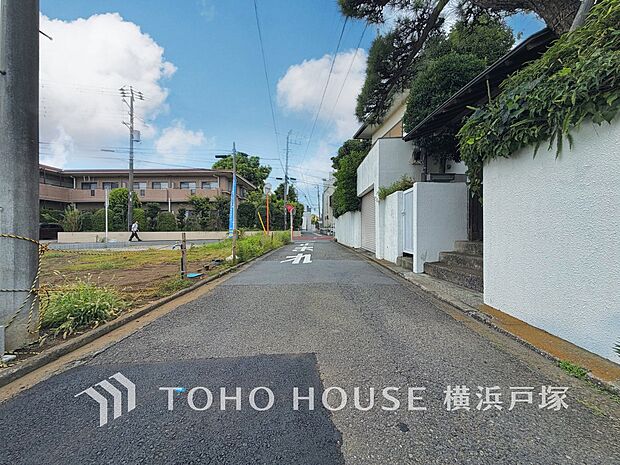建物の居住性に拘った邸宅は落ち着きと安らぎと快適を実現してくれます。