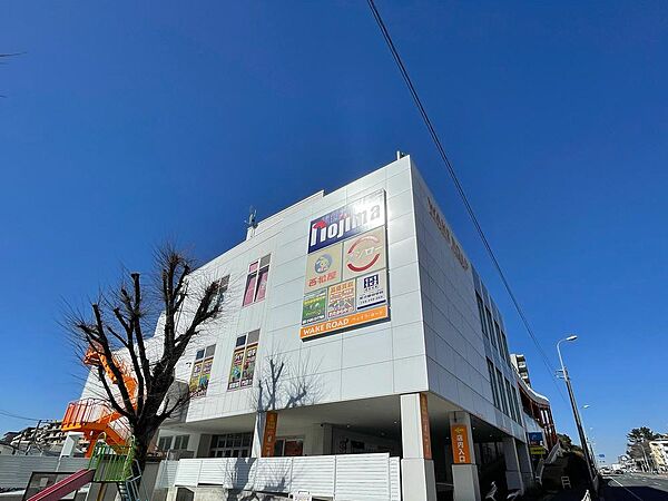 ノジマ横浜東寺尾店まで約150m。首都圏を中心に展開する家電量販店。ビデオテープからDVDへのダビングなど、ニッチな部分にまで切り込んだサービスも魅力です。