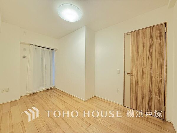 【Room】心安らぐプライベート空間。シンプルで機能的な居室が、日々の生活に快適さと豊かさをプラスします。