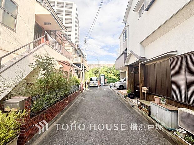【Appearance】住む人を映し出す洗練された佇まいは、いつまでも輝き続けながらいつしか街の風景に溶け込んでいきます。