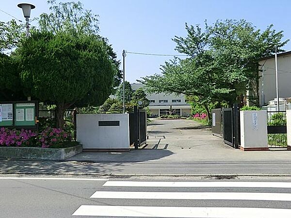鎌倉市立大船中学校（750ｍ）