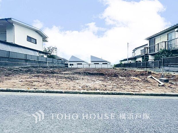 単に見た目や質感の良さだけではなく、建物の基礎や構造といった、目には見えにくい部分にもこだわります。住まいの本質の部分から、住み心地や安全性を見つめ直しました。(2026.9撮影)