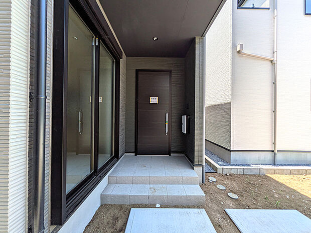 お子様の通学も安心な小学校徒歩10分圏内です