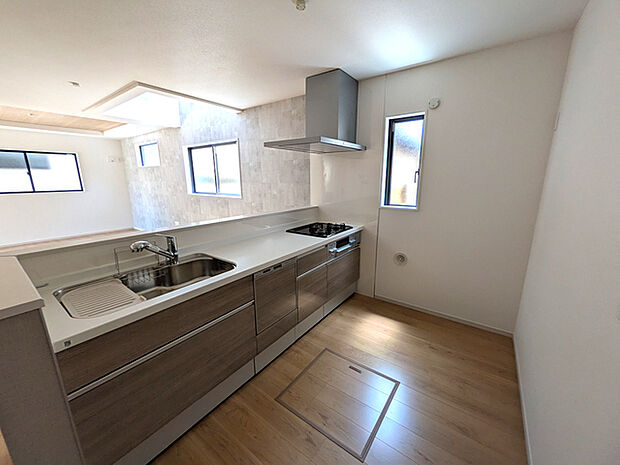 対面キッチンでご家族を身近に