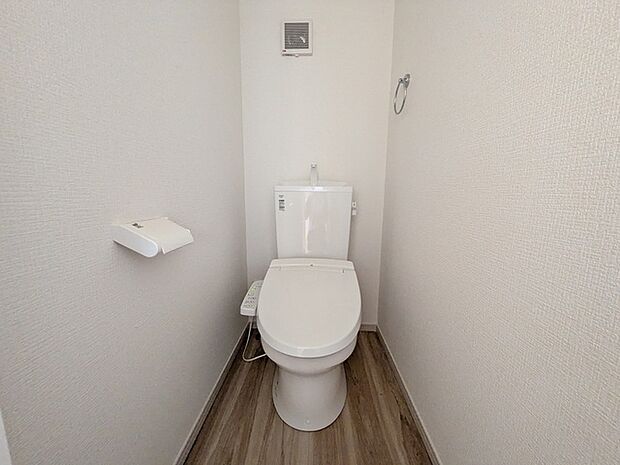 1・2Fにウォシュレット付きトイレを設置