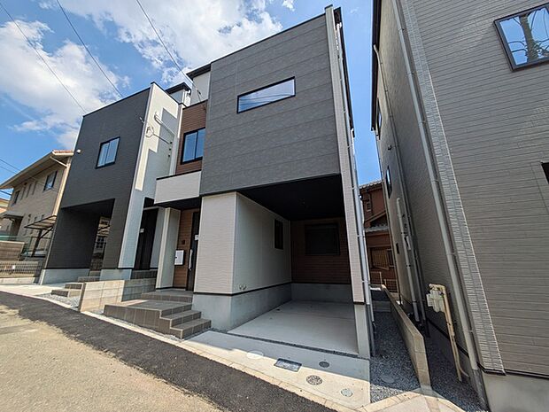 採光性・通風性がよい2Fリビングの住まいです