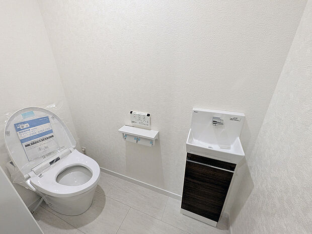 操作簡単のパネル式ウォシュレットタイプ