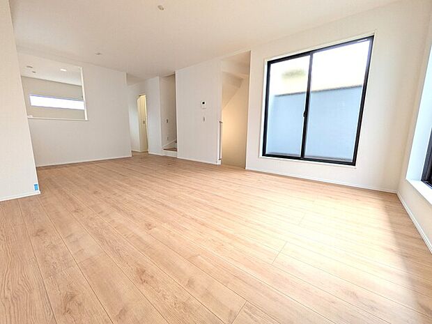 リビング階段を設けた、家族の交流が増える間取りプランです