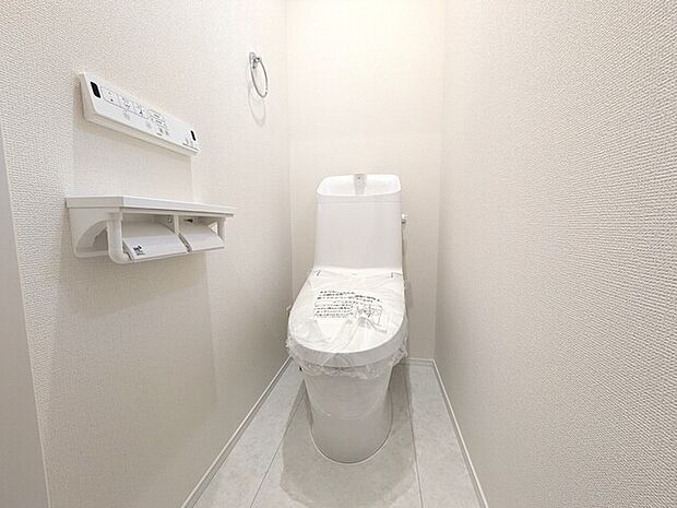 メインスペースの2階にもトイレございます