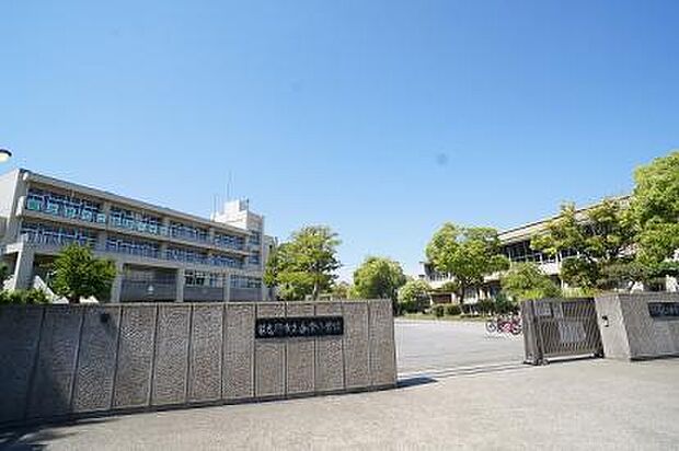 習志野市立香澄小学校320m徒歩4分
