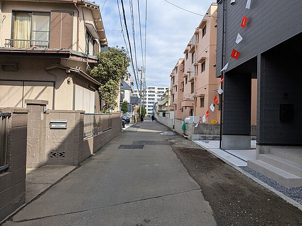 2沿線3駅利用可能で通勤・通学に便利