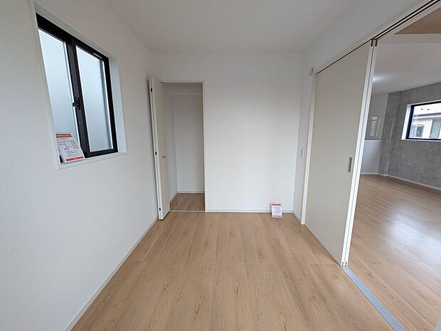 洋室を開放して広々LD空間に