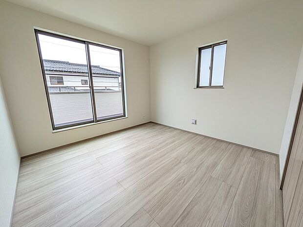 各居室2面採光につき、陽当り・通風ともに良好です