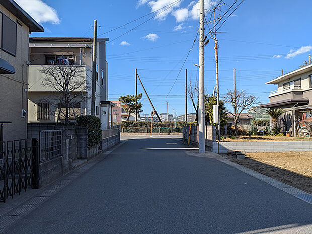 公道幅員約6mに接道