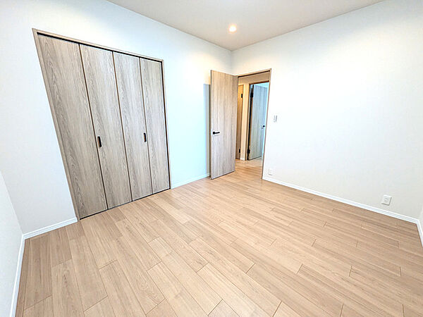 全居室の建具を新規交換済み