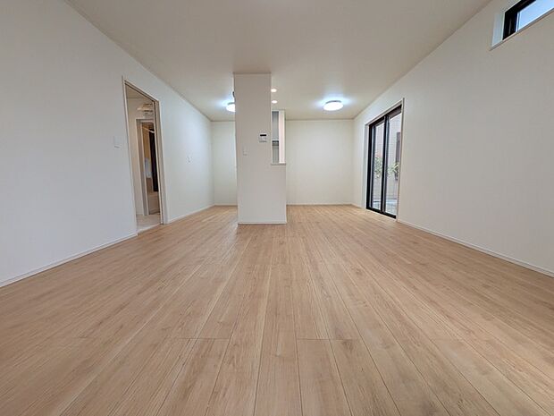 南西向きLDK約15.75帖