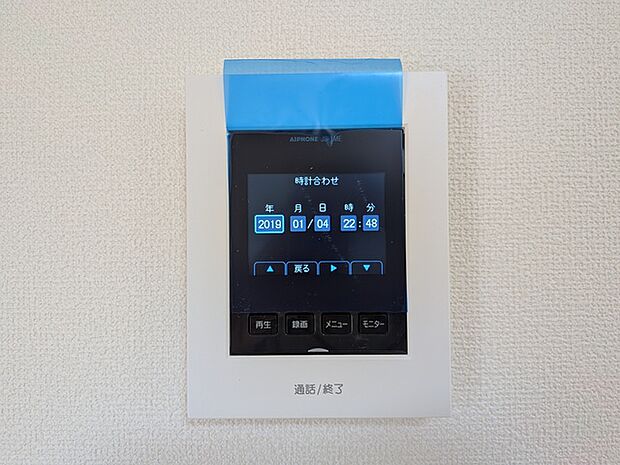 来訪者の姿が確認できて安心。画面が大きいのも嬉しいですね