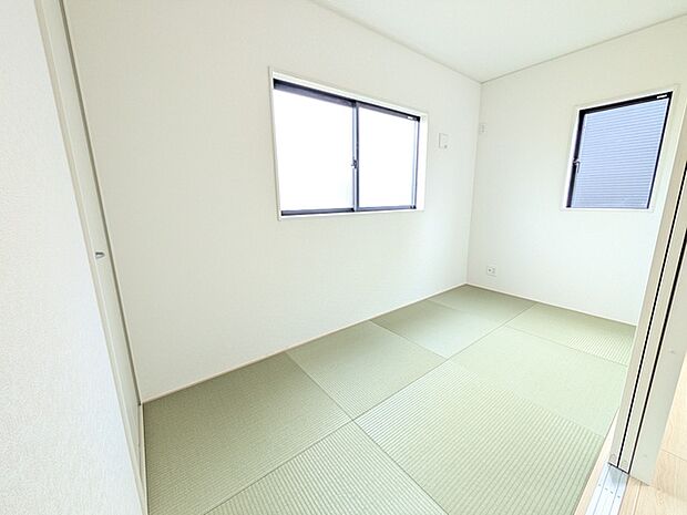 いぐさの香る和室スペース