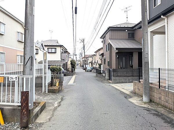第一種低層住居専用地域の閑静な住宅地