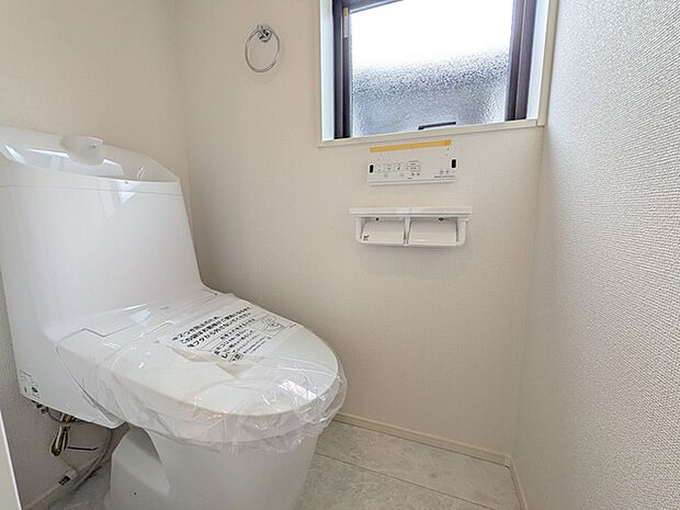 操作簡単のパネル式ウォシュレットタイプ