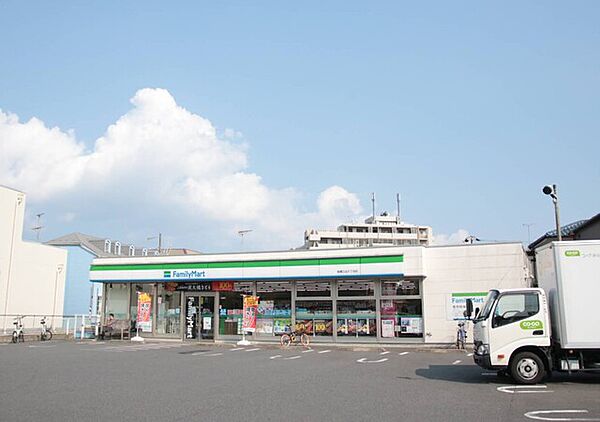 ファミリーマート船橋三山八丁目店80m徒歩1分