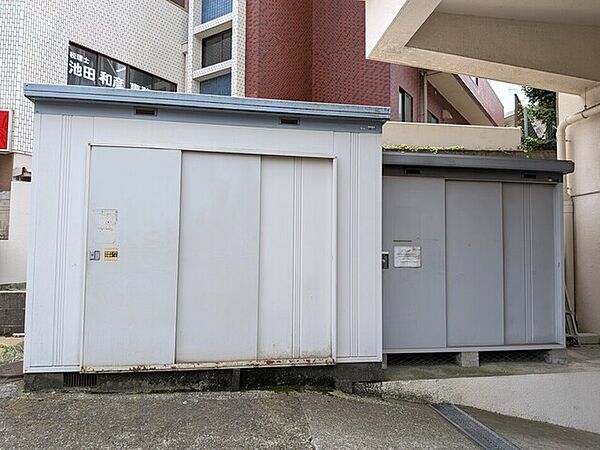 ゴミステーション