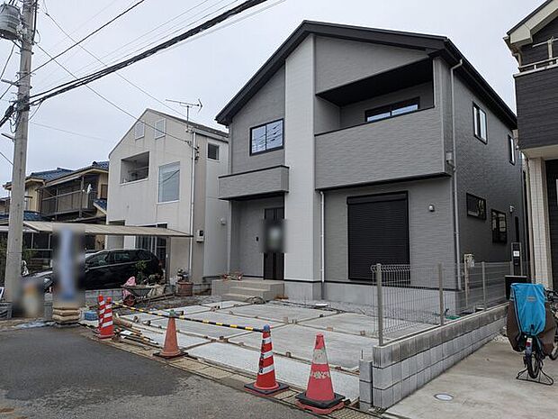 袖ケ浦東小学校徒歩6分。送迎もラクラクです