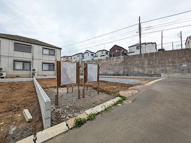 南西側道路接道につき日当たり良好です　
