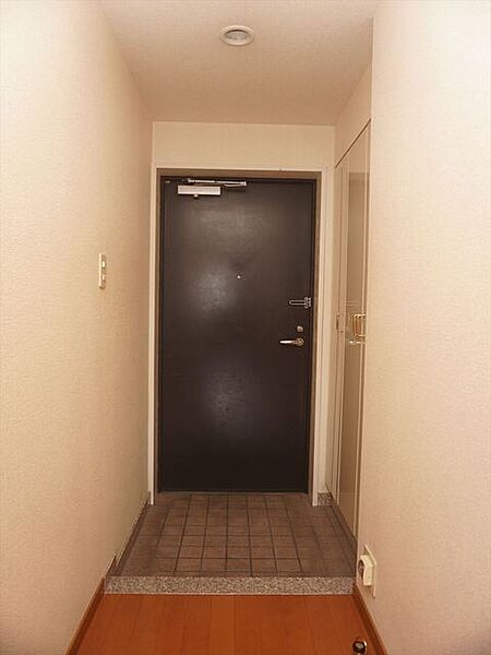 玄関にはシューズボックス付き