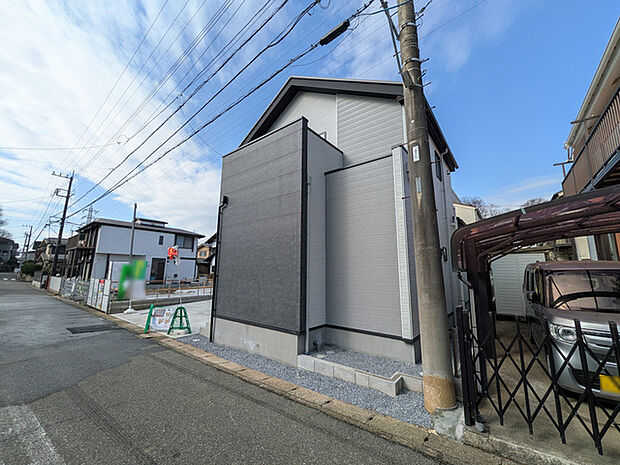複数路線利用可能で都心へのアクセスも良好