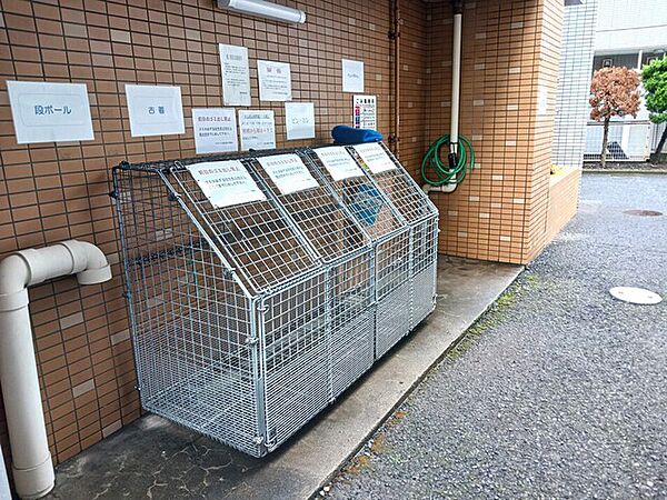 ゴミ置き場