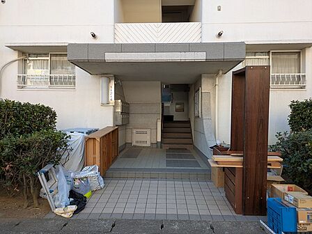 建物入口