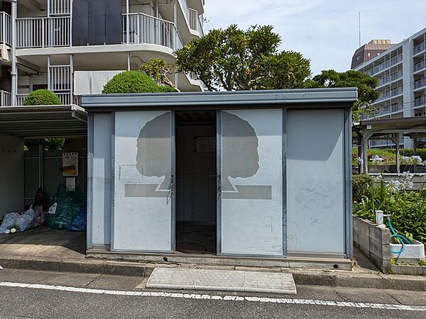 ゴミ置き場