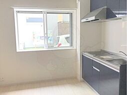 プログレーッソ西ノ京 1階1LDKのリビング/ダイニング