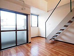 京福電気鉄道北野線 常盤駅 徒歩5分の賃貸マンション 4階2Kのリビング/ダイニング