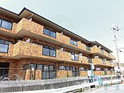 北大路駅より徒歩39分 築25年2ヶ月 3階建の賃貸物件