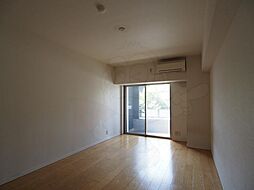 阪急京都本線 西京極駅 徒歩10分の賃貸マンション 5階1Kのリビング/ダイニング