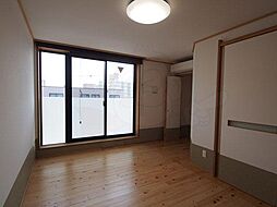 シャルール・デュ・ボワ二条 3階ワンルームのリビング/ダイニング