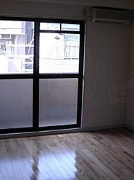 ベレヴュー鴨川 1階1Kのリビング/ダイニング