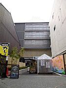 雅綾小路 3階 築16年の賃貸物件