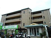 二軒茶屋駅より徒歩1分 1階 築32年2ヶ月の賃貸物件