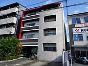 西京極駅より徒歩7分 3階 築18年2ヶ月の賃貸物件