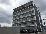 十条駅より徒歩8分 築11年3ヶ月 5階建の賃貸物件