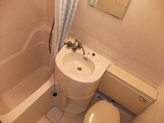 浴室