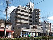 元田中駅より徒歩1分 4階 築35年の賃貸物件