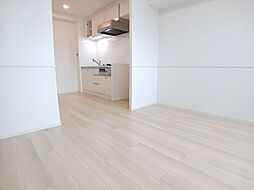 エアリーV 2階1LDKのリビング/ダイニング