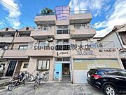 茨木市駅より徒歩9分 3階 築35年8ヶ月の賃貸物件