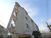 JR総持寺駅より徒歩2分 4階 築31年8ヶ月の賃貸物件