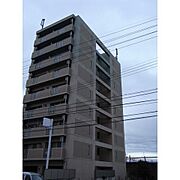 千里丘駅より徒歩7分 8階 築21年8ヶ月の賃貸物件