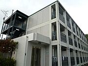 摂津富田駅より徒歩47分 築23年8ヶ月 3階建の賃貸物件